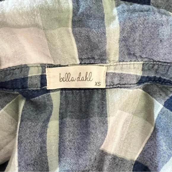 Bella Dahl Plaid Button Up Top Size XS Blue Green Pleated Slit Backside Collared - Picture 8 of 8